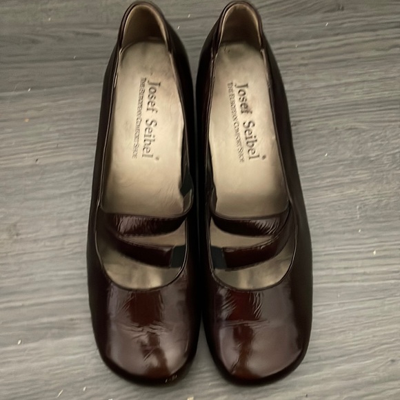 Ladies size 9 Joseph Seibel Shoes - Picture 1 of 3